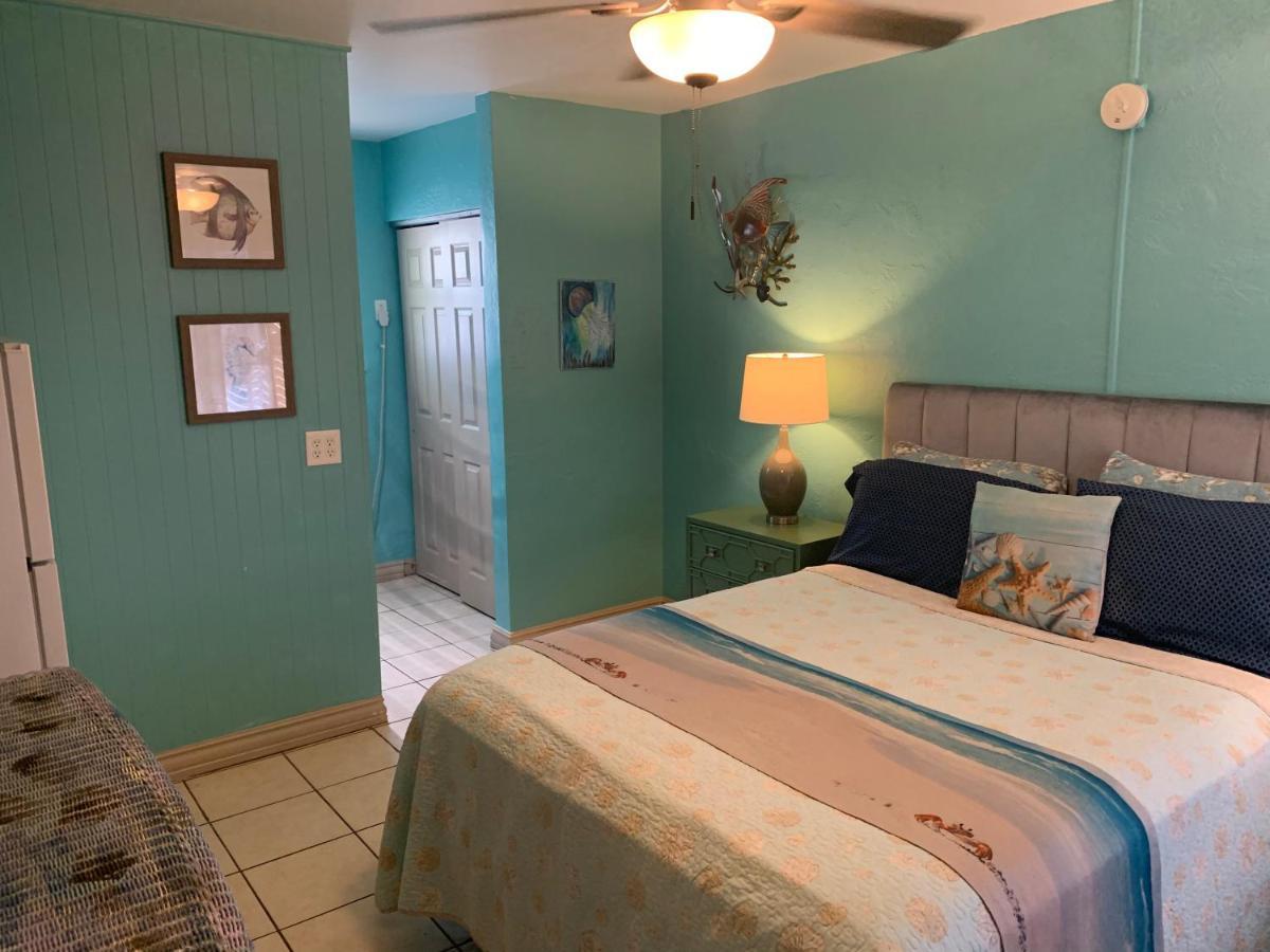 Michaels Surfside Cabanas Clearwater Beach Exterior photo
