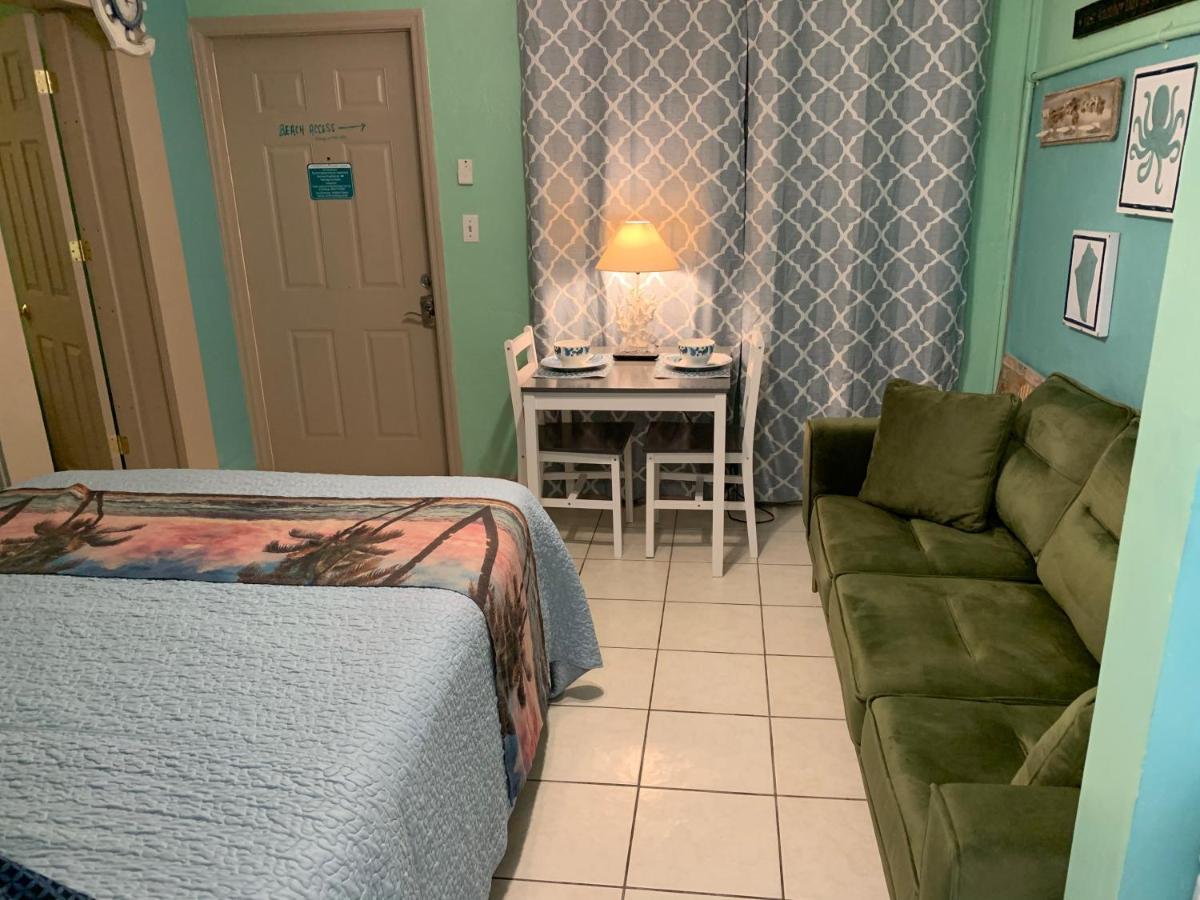 Michaels Surfside Cabanas Clearwater Beach Exterior photo
